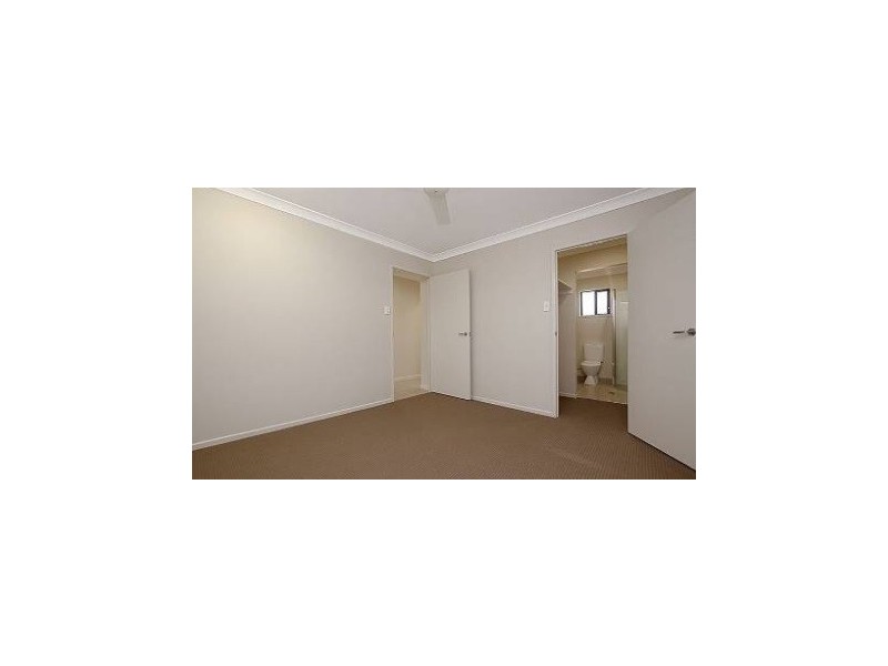 14 Malibu Parade, Mount Louisa QLD 4814