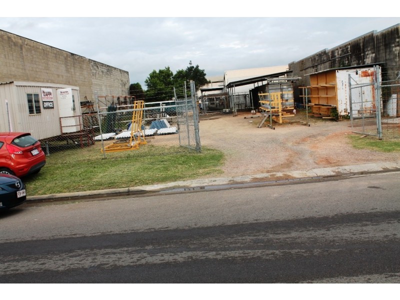 5 and 7 Madden Street, Aitkenvale QLD 4814