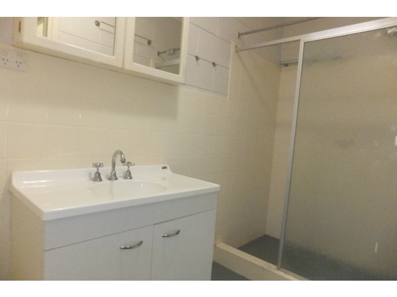 3/352 Ross River Rd, Cranbrook QLD 4814