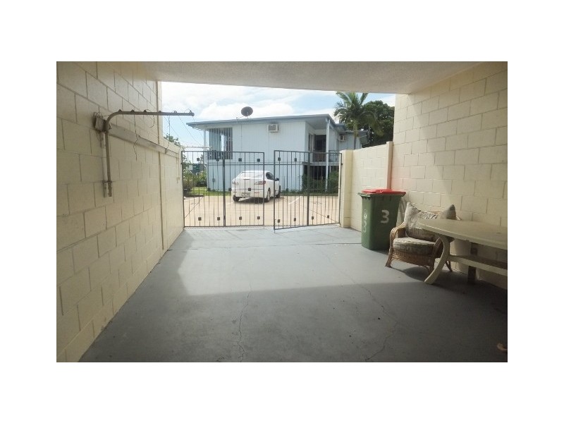 3/352 Ross River Rd, Cranbrook QLD 4814