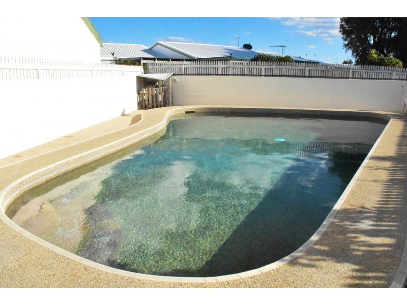 3/352 Ross River Rd, Cranbrook QLD 4814