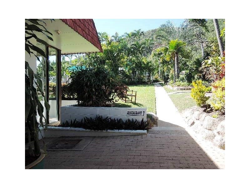 25/61-79 Mandalay Ave, Nelly Bay, Magnetic Island QLD 4819