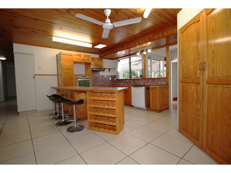 15 Brownhill Street, Mundingburra QLD 4812