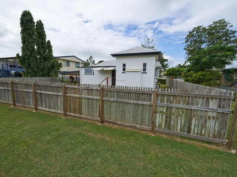 177 Ireland Street, Oonoonba QLD 4811