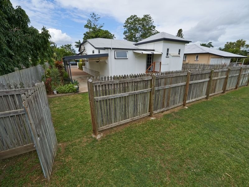 177 Ireland Street, Oonoonba QLD 4811