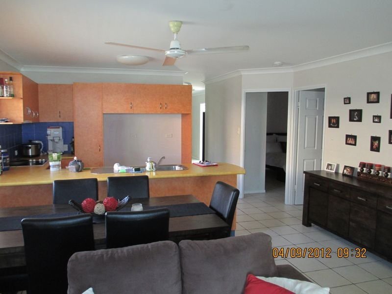 49 Estuary Parade, Douglas QLD 4814