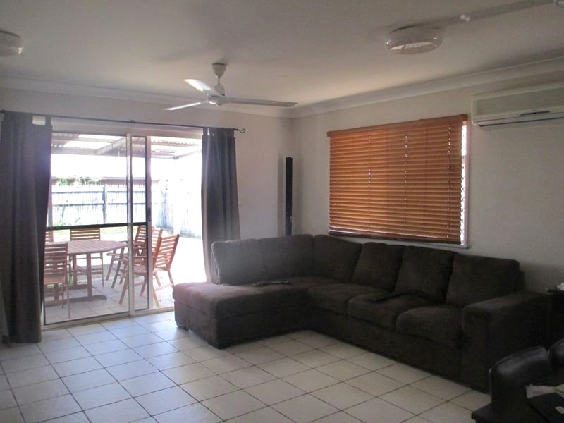 49 Estuary Parade, Douglas QLD 4814