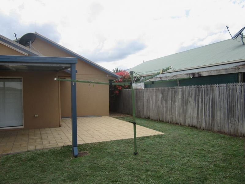 49 Estuary Parade, Douglas QLD 4814