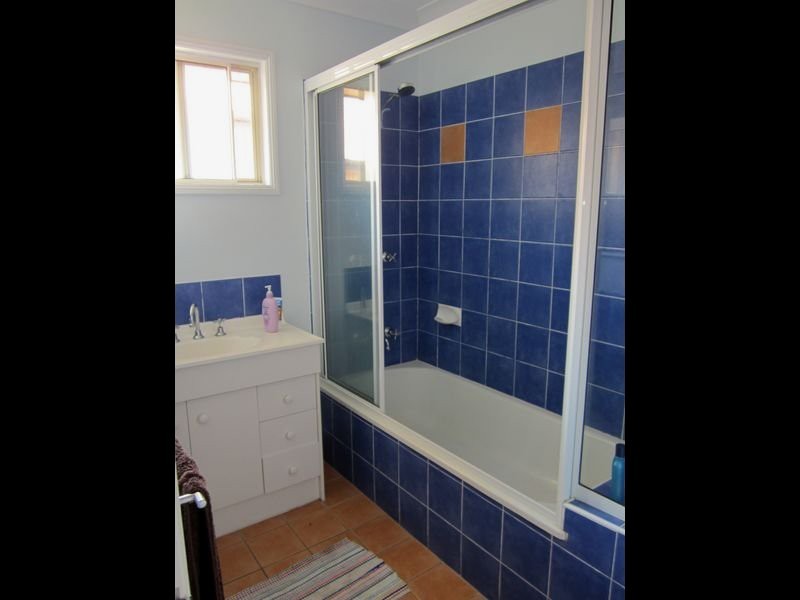 49 Estuary Parade, Douglas QLD 4814