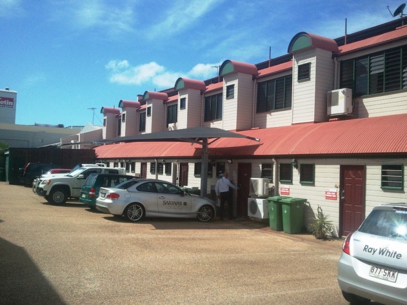 T 5-669 Flinders Street, Townsville City QLD 4810