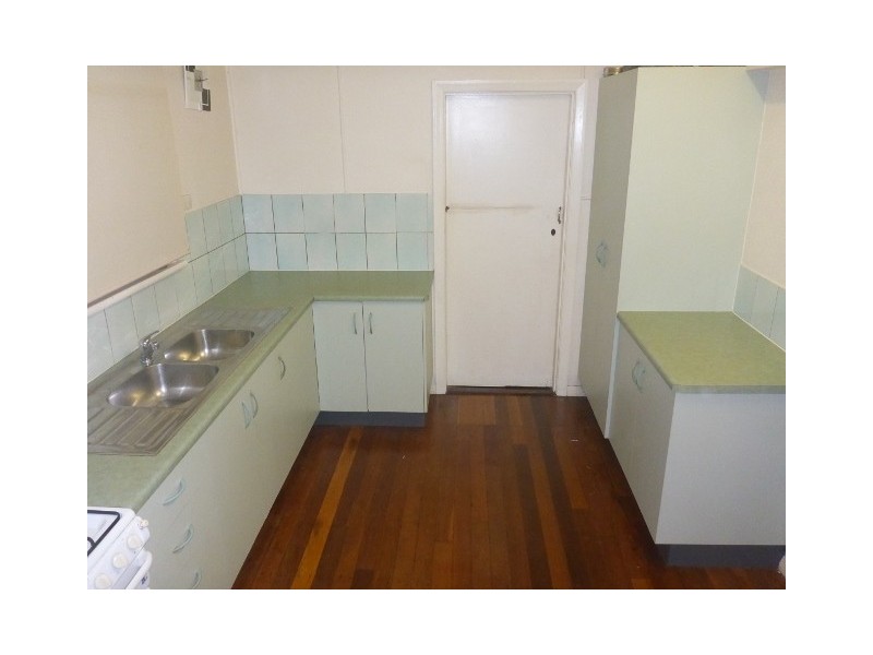 20 Haig Street, Pimlico QLD 4812