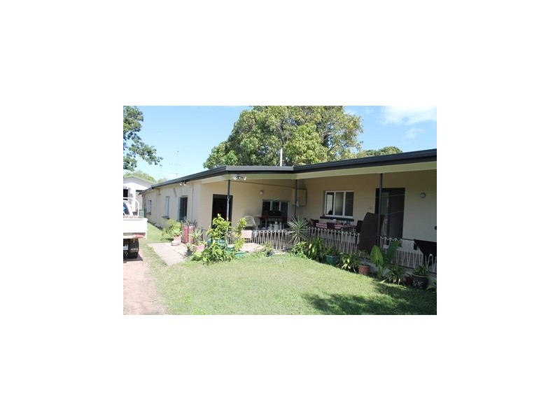 35 Drysdale Street, Brandon QLD 4808