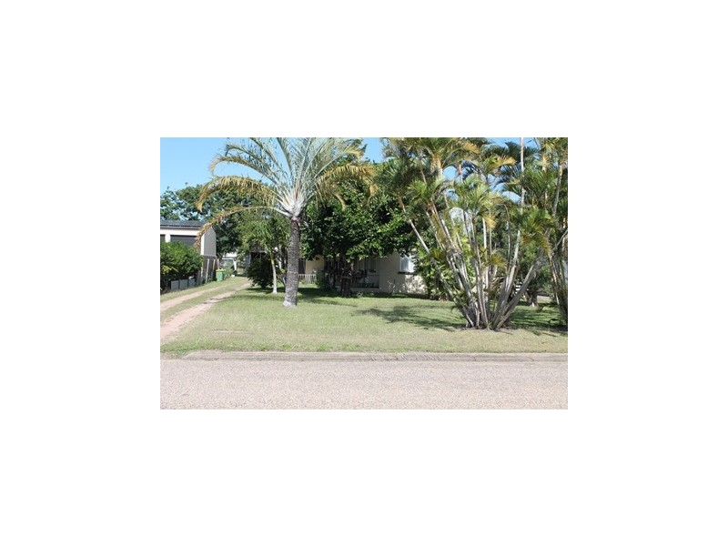 35 Drysdale Street, Brandon QLD 4808