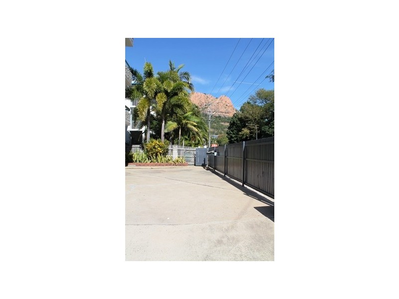 5/23 Gregory Street, North Ward QLD 4810