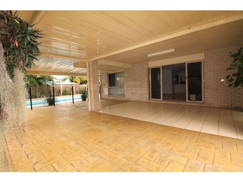 6 Concord Crescent, Kirwan QLD 4817