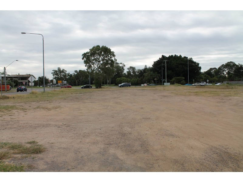 59 – 63 Thuringowa Drive, Kirwan QLD 4817