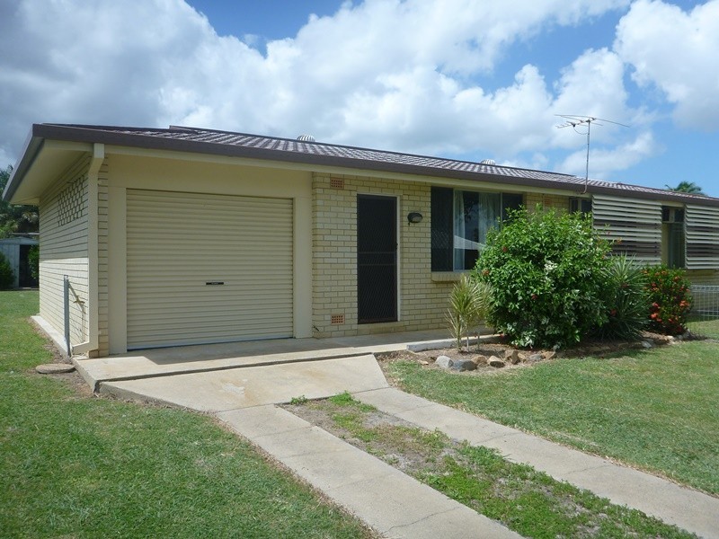 4 Churinga Street, Kirwan QLD 4817