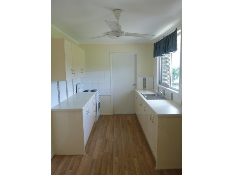 4 Churinga Street, Kirwan QLD 4817