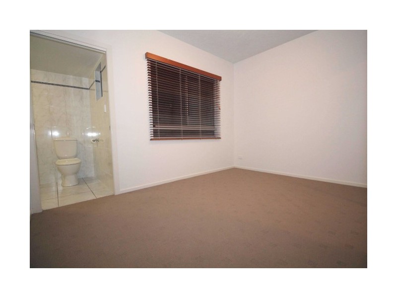 72/1 STANTON TERRACE, Townsville City QLD 4810