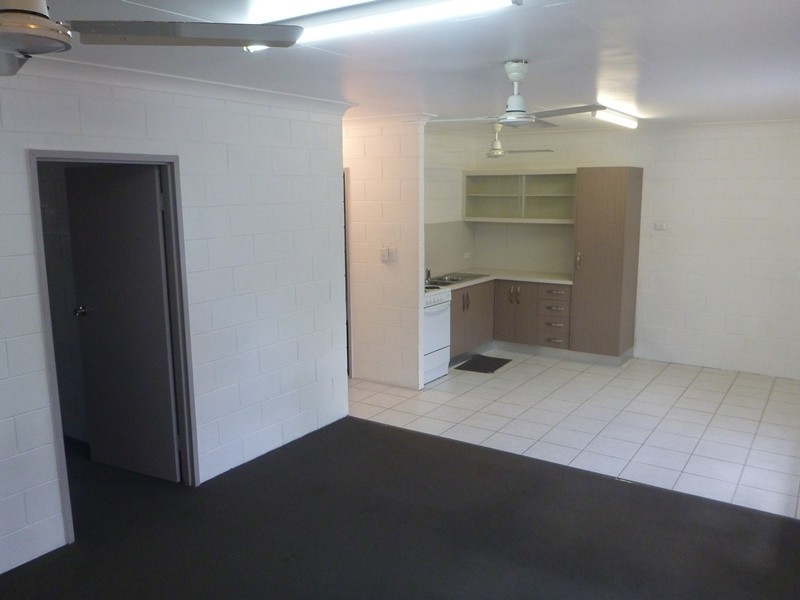 1/52 Bayswater Road, Hyde Park QLD 4812