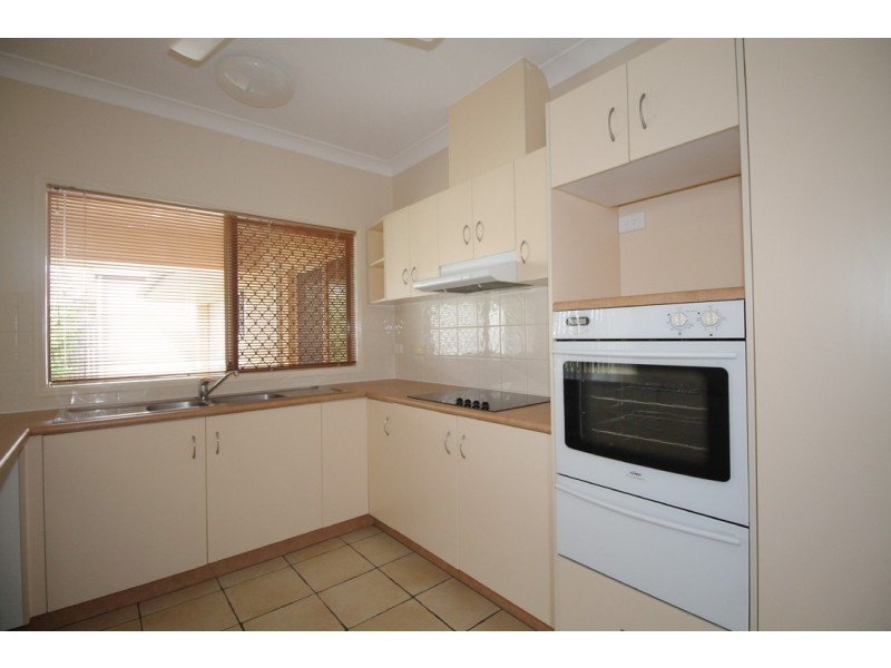 33 Honeyeater Circuit, Douglas QLD 4814