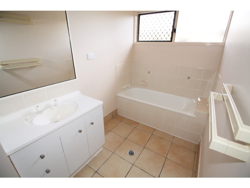 33 Honeyeater Circuit, Douglas QLD 4814