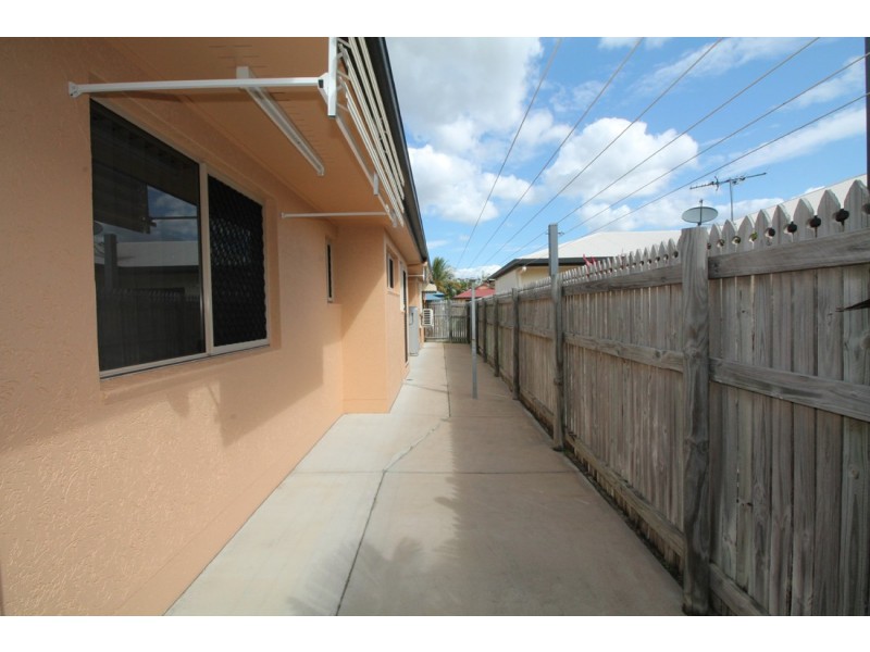 33 Honeyeater Circuit, Douglas QLD 4814