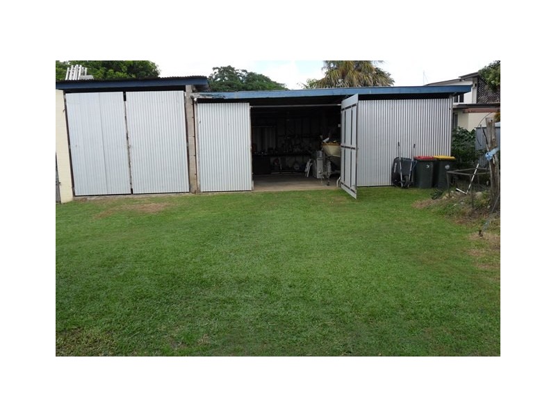 11 Dickson Street, Ingham QLD 4850