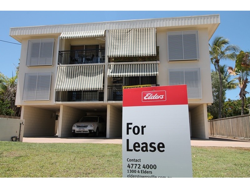 2/163 EYRE, North Ward QLD 4810