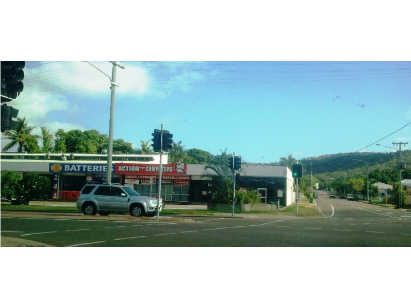 141 Ingham Road, West End QLD 4810