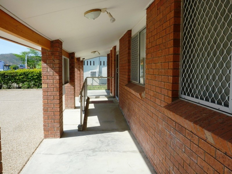 131 Thuringowa Drive, Kirwan QLD 4817