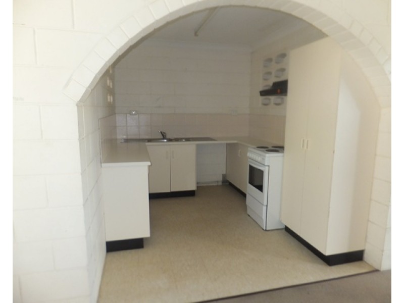 7/85 Eyre Street, North Ward QLD 4810