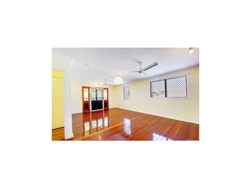 106 Eleventh Avenue, Railway Estate QLD 4810