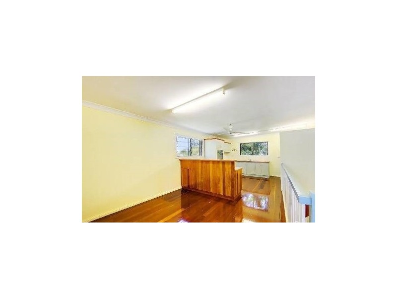 106 Eleventh Avenue, Railway Estate QLD 4810
