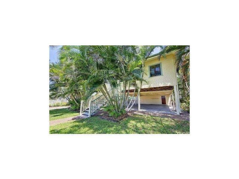 106 Eleventh Avenue, Railway Estate QLD 4810