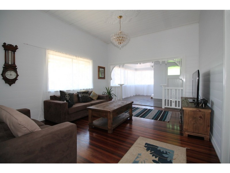 6 Seventh Avenue, South Townsville QLD 4810