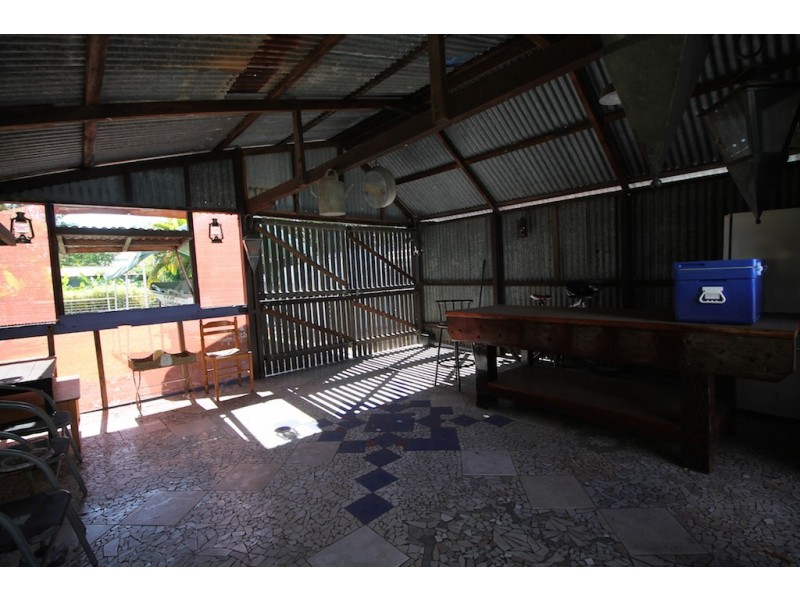 6 Seventh Avenue, South Townsville QLD 4810