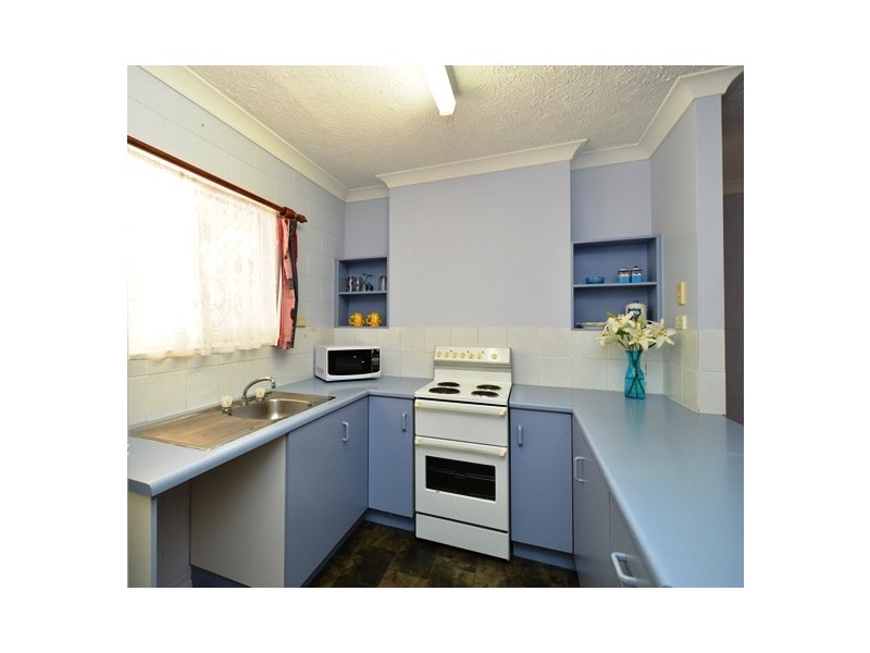 17/7-13 McIlwraith Street, South Townsville QLD 4810