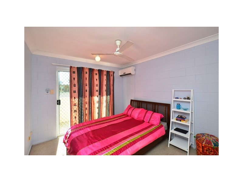 17/7-13 McIlwraith Street, South Townsville QLD 4810