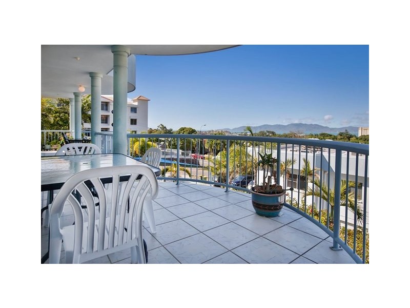 8/316 Stanley Street, North Ward QLD 4810