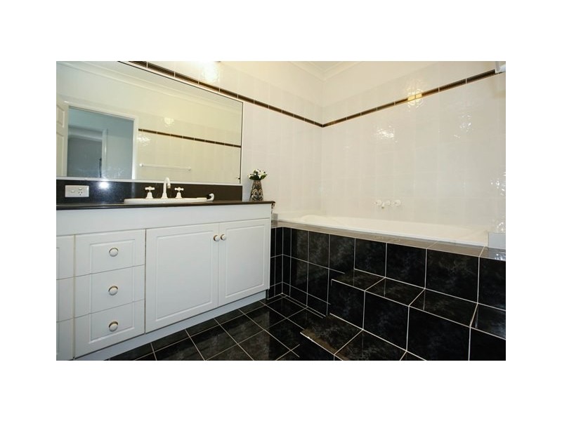 8/316 Stanley Street, North Ward QLD 4810