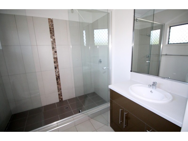 19 Fernbank Parade, Idalia QLD 4811