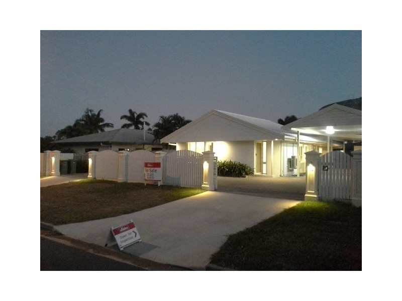 43 YOLANDA DRIVE, Annandale QLD 4814