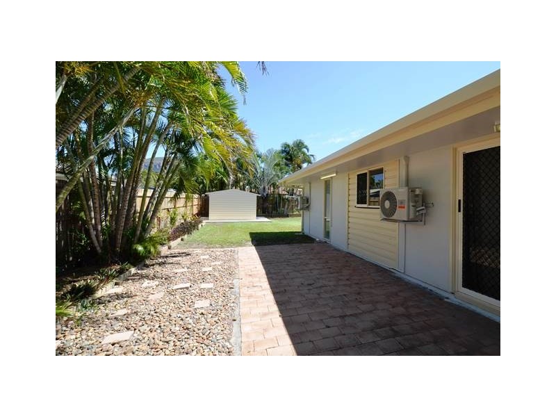 43 YOLANDA DRIVE, Annandale QLD 4814