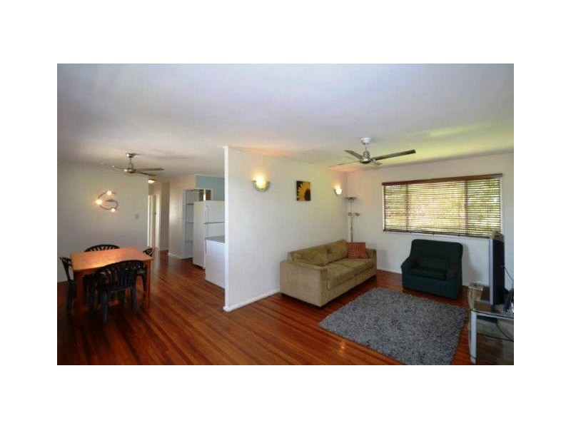 570 Ross River Road, Cranbrook QLD 4814