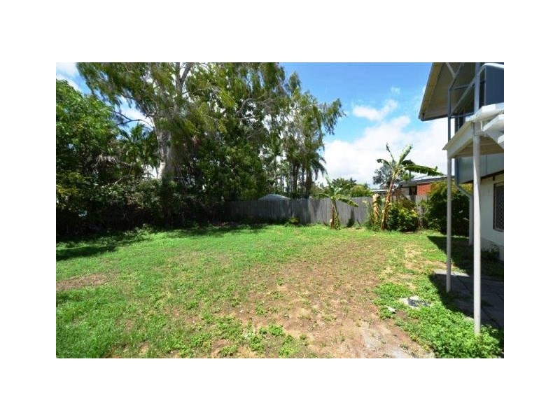 570 Ross River Road, Cranbrook QLD 4814