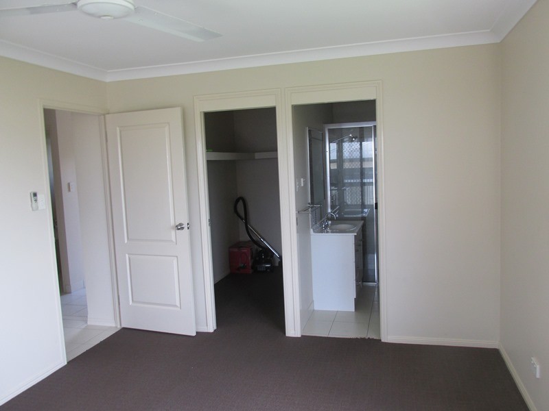 115 Klewarra Boulevard, Douglas QLD 4814