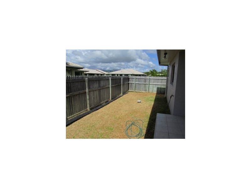 2/34 Blue Wren Drive, Kelso QLD 4815