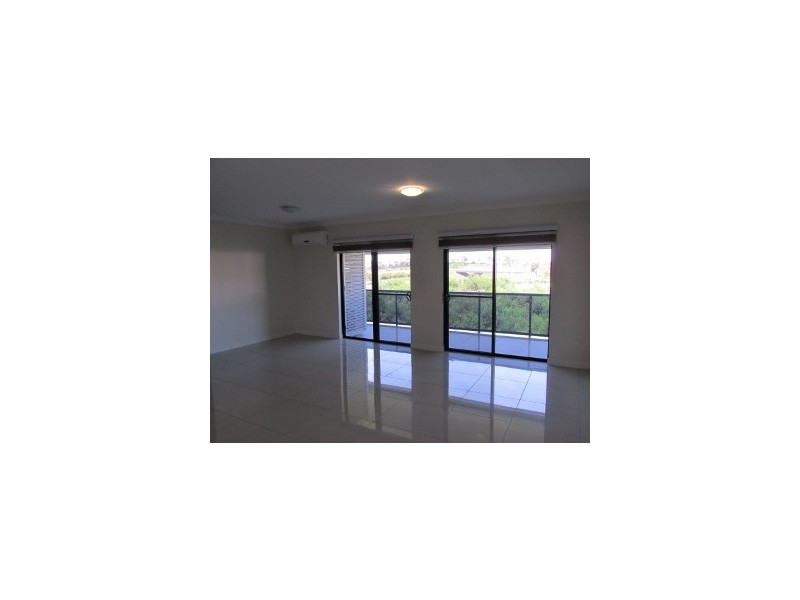 8/309 Angus Smith Drive, Douglas QLD 4814