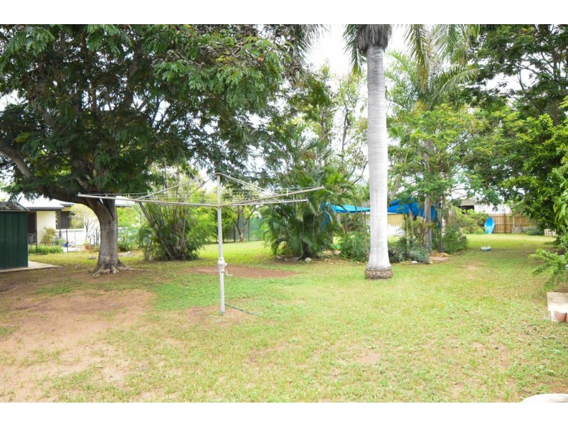 2 Teresa Street, Rasmussen QLD 4815